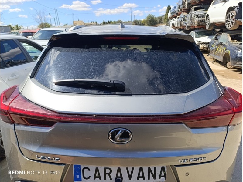 Recambio de porton trasero para lexus ux (za10) 250h referencia OEM IAM 6700576360  