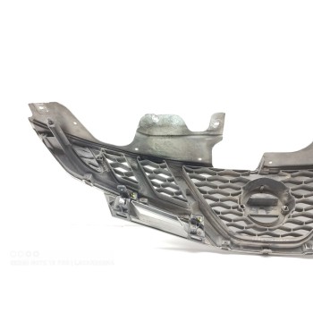 Recambio de rejilla delantera para nissan murano (z51) básico referencia OEM IAM 623101AT0C  