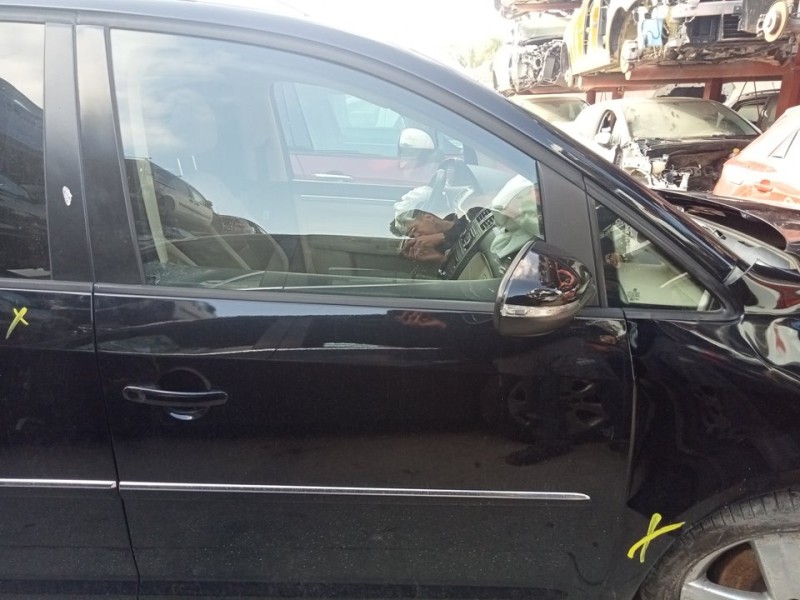 Recambio de puerta delantera derecha para volkswagen touran (1t3) advance referencia OEM IAM 1T0831056AB  