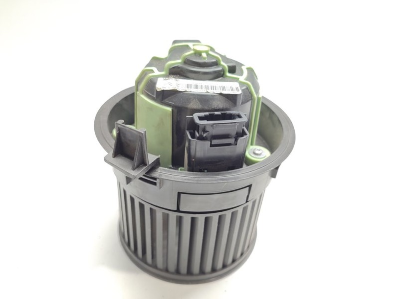 Recambio de ventilador calefaccion para citroën c4 lim. seduction referencia OEM IAM T101131B  