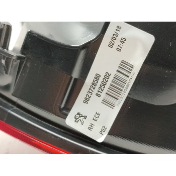 Recambio de piloto trasero derecho para peugeot 308 active referencia OEM IAM 9823728580  