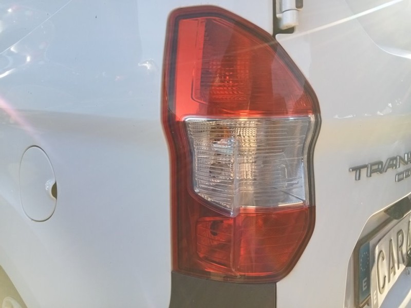 Recambio de piloto trasero izquierdo para ford transit courier trend referencia OEM IAM ET7613405AF  