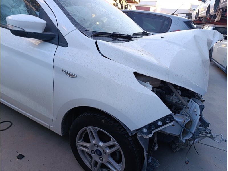 Recambio de aleta delantera derecha para ford ka+ ultimate referencia OEM IAM SVE4B5A16015AA  