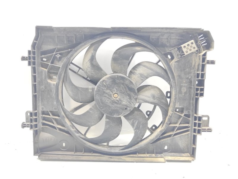 Recambio de electroventilador para dacia sandero comfort referencia OEM IAM 214815012R  