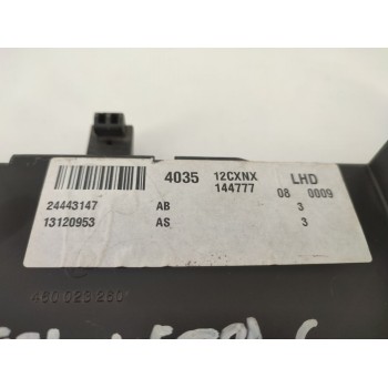 Recambio de caja reles / fusibles para opel vectra c berlina club referencia OEM IAM 13120953  