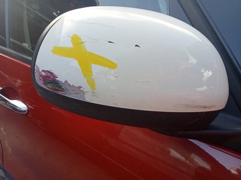 Recambio de retrovisor derecho para fiat 500 l (330) pop star referencia OEM IAM 735558566  