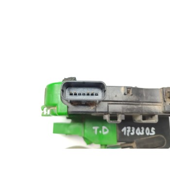 Recambio de cerradura puerta trasera derecha para hyundai i40 comfort referencia OEM IAM 814203Z000  