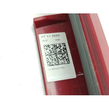 Recambio de piloto trasero central para hyundai i20 (bc3) slx referencia OEM IAM 92409Q0100  