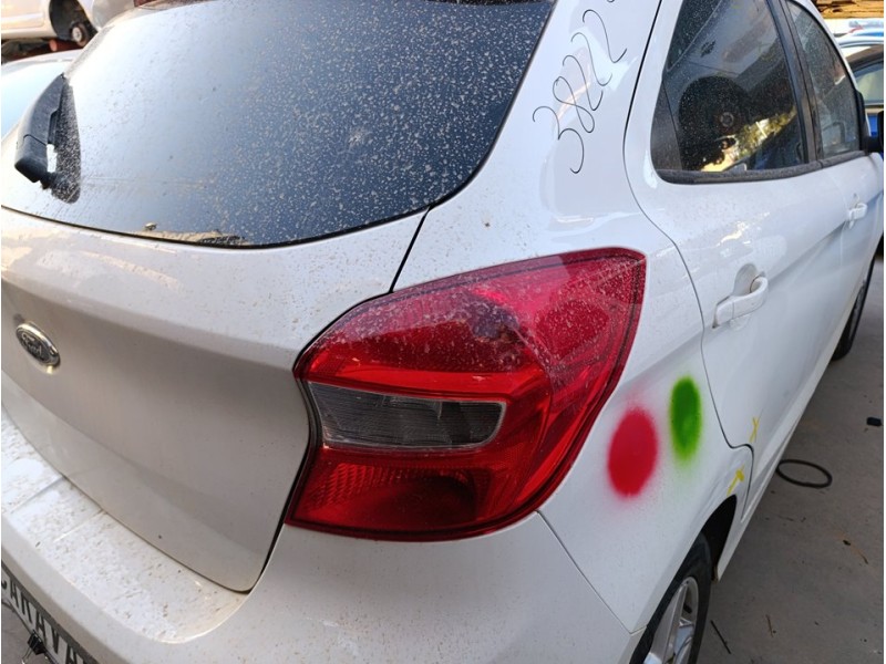 Recambio de piloto trasero derecho para ford ka+ ultimate referencia OEM IAM E4B513292AA  