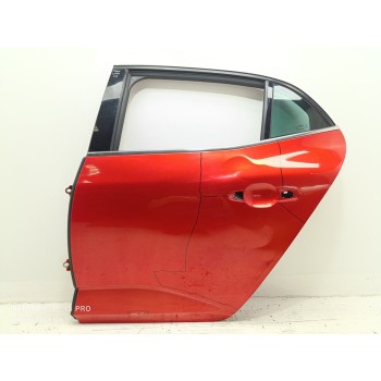Recambio de puerta trasera izquierda para renault megane iv berlina 5p business referencia OEM IAM 821015121R  