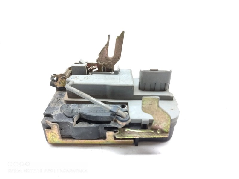 Recambio de cerradura puerta delantera izquierda para citroën xsara berlina 1.6i 16v exclusive referencia OEM IAM 9135E9  