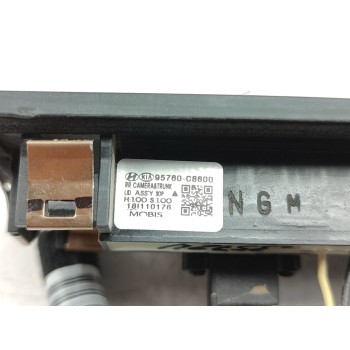 Recambio de camara vision trasera para hyundai i20 basis referencia OEM IAM 95760C8600  