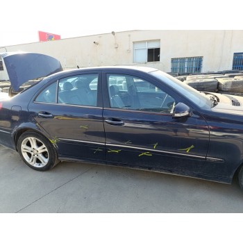 mercedes-benz clase e (w211) berlina del año 2006