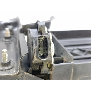 Recambio de rejilla delantera para opel crossland x edition referencia OEM IAM 13477196  