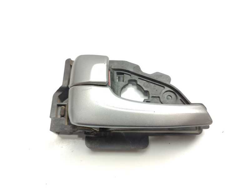 Recambio de maneta interior trasera izquierda para hyundai ix35 classic 2wd referencia OEM IAM 826132S000  