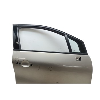 Recambio de puerta delantera derecha para renault captur dynamique referencia OEM IAM 801007075R / 801009996R  