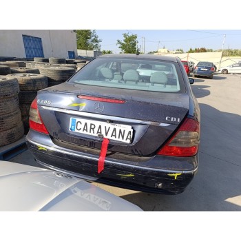 mercedes-benz clase e (w211) berlina del año 2006