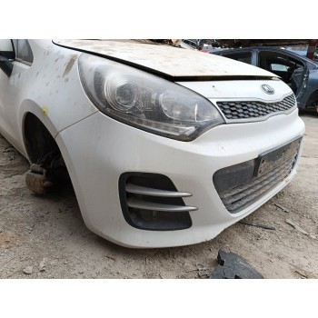 Recambio de paragolpes delantero para kia rio drive referencia OEM IAM 865111W700  