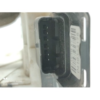 Recambio de cerradura puerta delantera derecha para citroën berlingo cuadro sx referencia OEM IAM 828405  