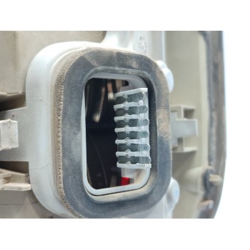 Recambio de piloto trasero izquierdo para opel zafira a club referencia OEM IAM   