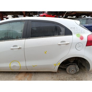Recambio de puerta trasera izquierda para kia rio drive referencia OEM IAM 770031W210  