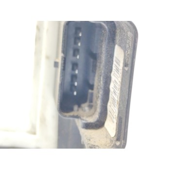 Recambio de cerradura puerta delantera derecha para citroën berlingo cuadro sx referencia OEM IAM 828405  