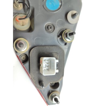 Recambio de piloto trasero derecho interior para hyundai genesis basis referencia OEM IAM 92404B1020  