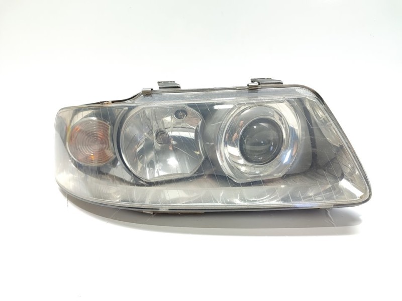 Recambio de faro derecho para audi a3 (8l) 1.6 ambiente referencia OEM IAM 8L0941004  