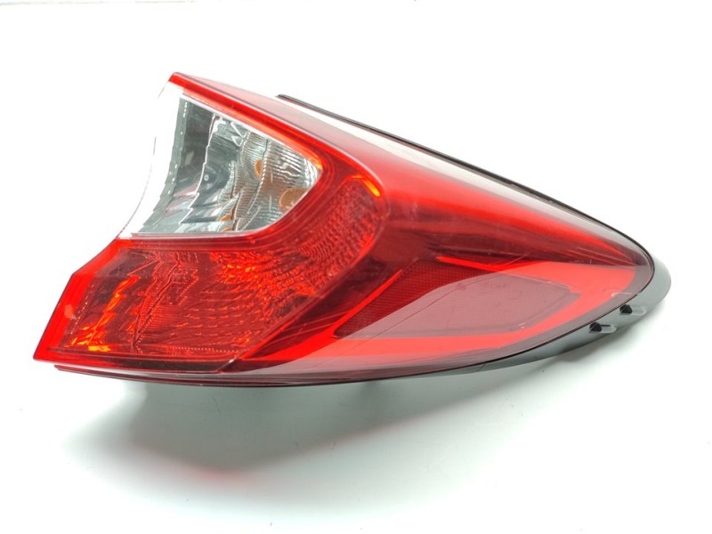 Recambio de piloto trasero derecho para toyota c-hr hybrid active referencia OEM IAM 81550F4010  