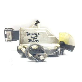 Recambio de cerradura puerta trasera izquierda para citroën berlingo cuadro sx referencia OEM IAM 828420  