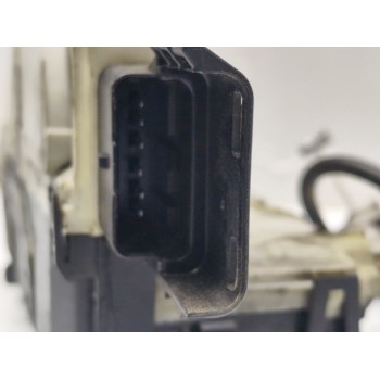 Recambio de cerradura puerta trasera izquierda para citroën berlingo cuadro sx referencia OEM IAM 828420  