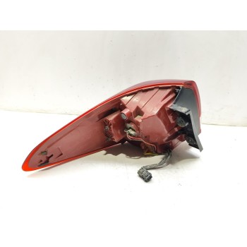 Recambio de piloto trasero derecho para kia carens ( ) drive referencia OEM IAM 92402A4500  