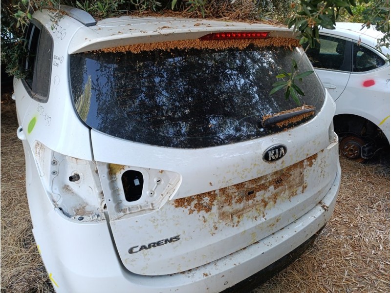 Recambio de porton trasero para kia carens ( ) drive referencia OEM IAM 73700A4040  