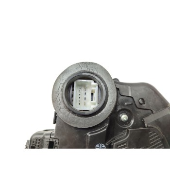 Recambio de cerradura puerta trasera derecha para lexus ct 200h referencia OEM IAM 6905033131  