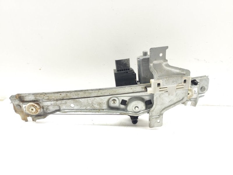 Recambio de elevalunas trasero derecho para citroën c3 origins referencia OEM IAM 9813092980  