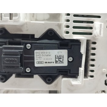 Recambio de luz interior para audi q3 (8ug) sport quattro referencia OEM IAM 8X0947135AK  