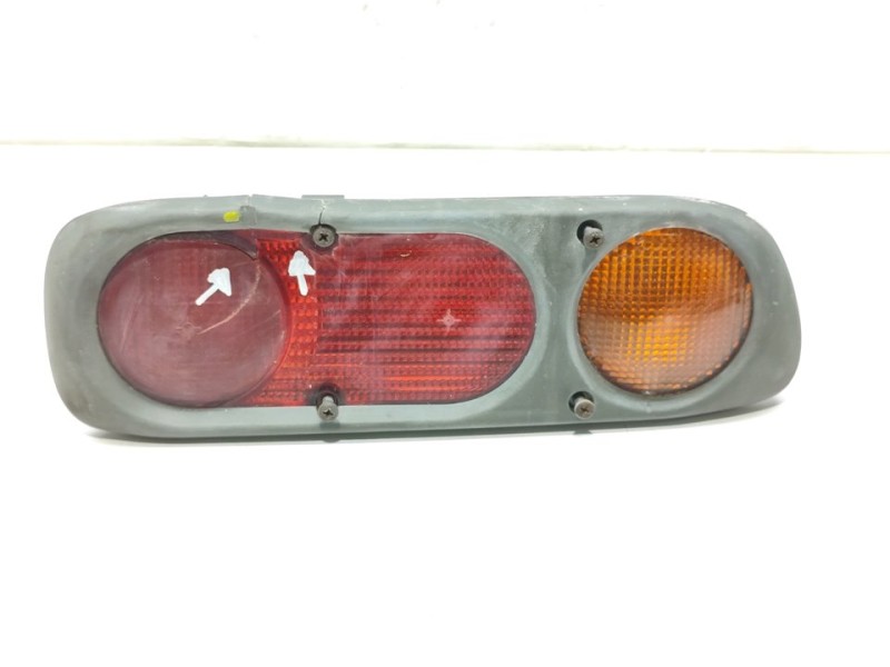 Recambio de piloto trasero izquierdo paragolpes para nissan terrano/terrano.ii (r20) comfort referencia OEM IAM 265550X001  