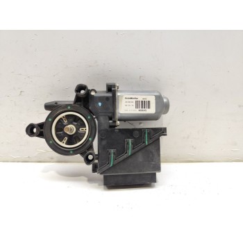 Recambio de motor elevalunas delantero izquierdo para volkswagen polo (9n1) match referencia OEM IAM 6Q2959802A  