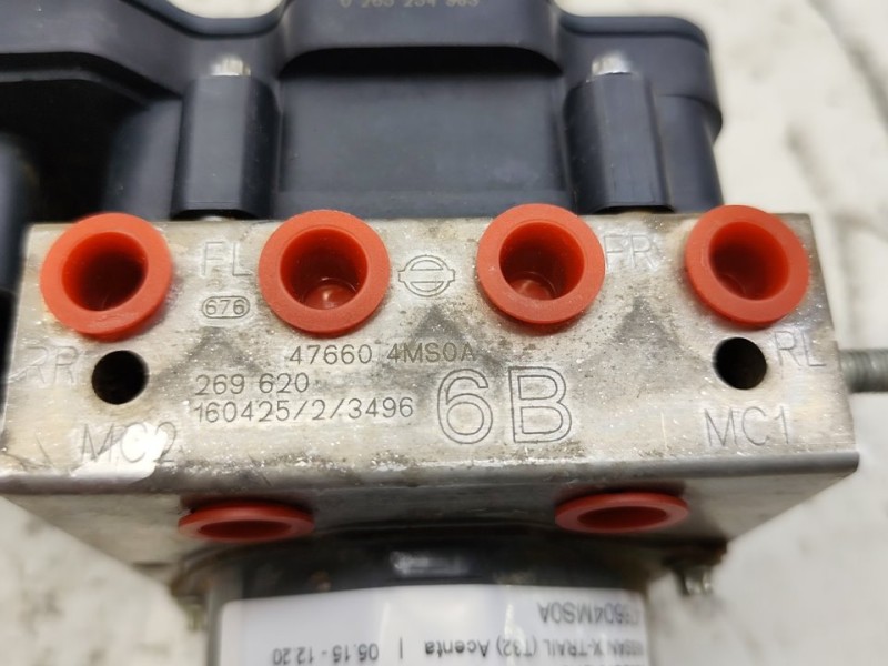 Recambio de abs para nissan x-trail (t32) acenta referencia OEM IAM 476604MS0A  