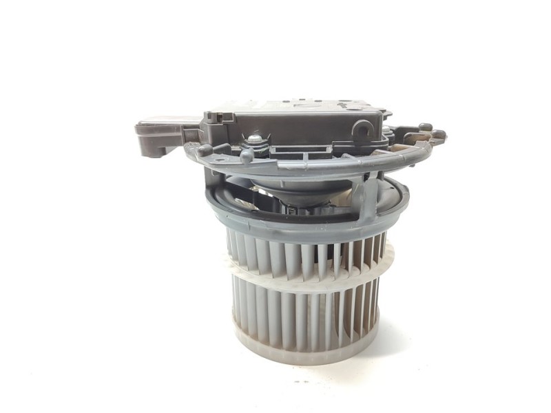 Recambio de ventilador calefaccion para toyota c-hr hybrid active referencia OEM IAM 87103F4020  
