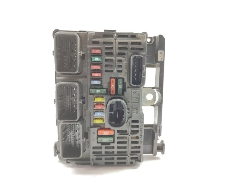 Recambio de modulo electronico para peugeot 407 sport referencia OEM IAM 9656086080  