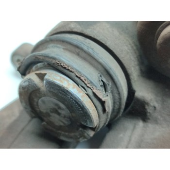 Recambio de pinza de freno trasera derecha para audi a4 ber. (b8) e referencia OEM IAM 8K0615404B  