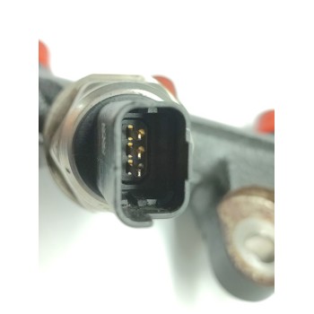 Recambio de rampa inyectora para nissan juke (f15) acenta referencia OEM IAM H8201225030  