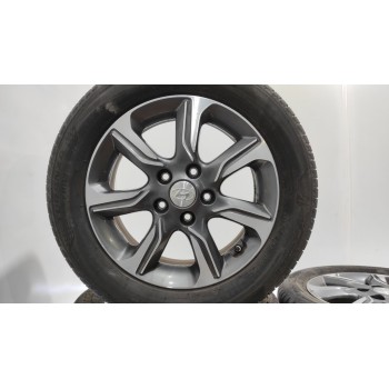 Recambio de juego llantas para hyundai ix20 gls comfort referencia OEM IAM 529101K650  