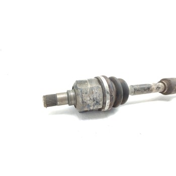 Recambio de transmision delantera derecha para kia carens (un) active referencia OEM IAM 495001D700  