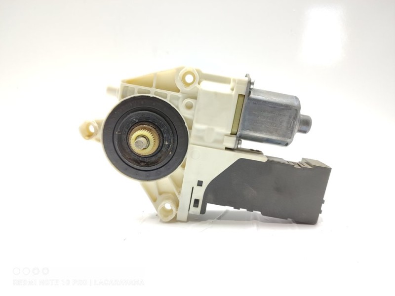 Recambio de motor elevalunas delantero derecho para peugeot 407 st confort pack referencia OEM IAM 1137328127  