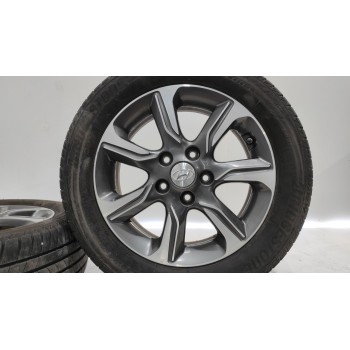 Recambio de juego llantas para hyundai ix20 gls comfort referencia OEM IAM 529101K650  