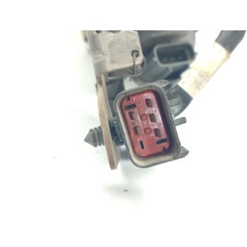 Recambio de cerradura puerta trasera derecha para chrysler voyager (rg) 3.3 grand voyager limited awd referencia OEM IAM 5093404