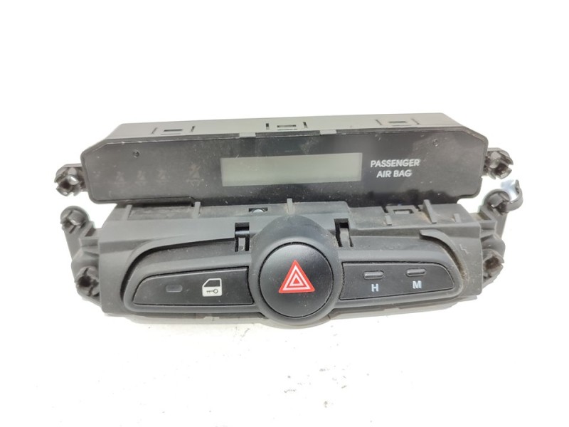 Recambio de pantalla multifuncion para hyundai ix20 gls comfort referencia OEM IAM 937001K800  