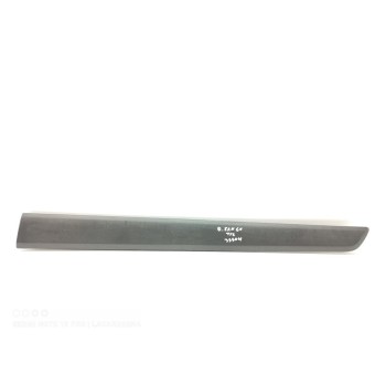 Recambio de moldura para renault kangoo profesional referencia OEM IAM 808211241R  